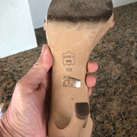 Tory Burch Sandals 4 inch high - Picture 9 of 11